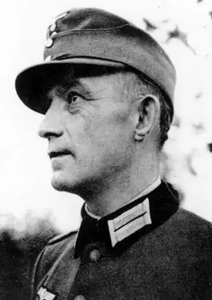 Porträtfotografie in schwarz-weiß Wessel Freiherr Freytag von Loringhoven